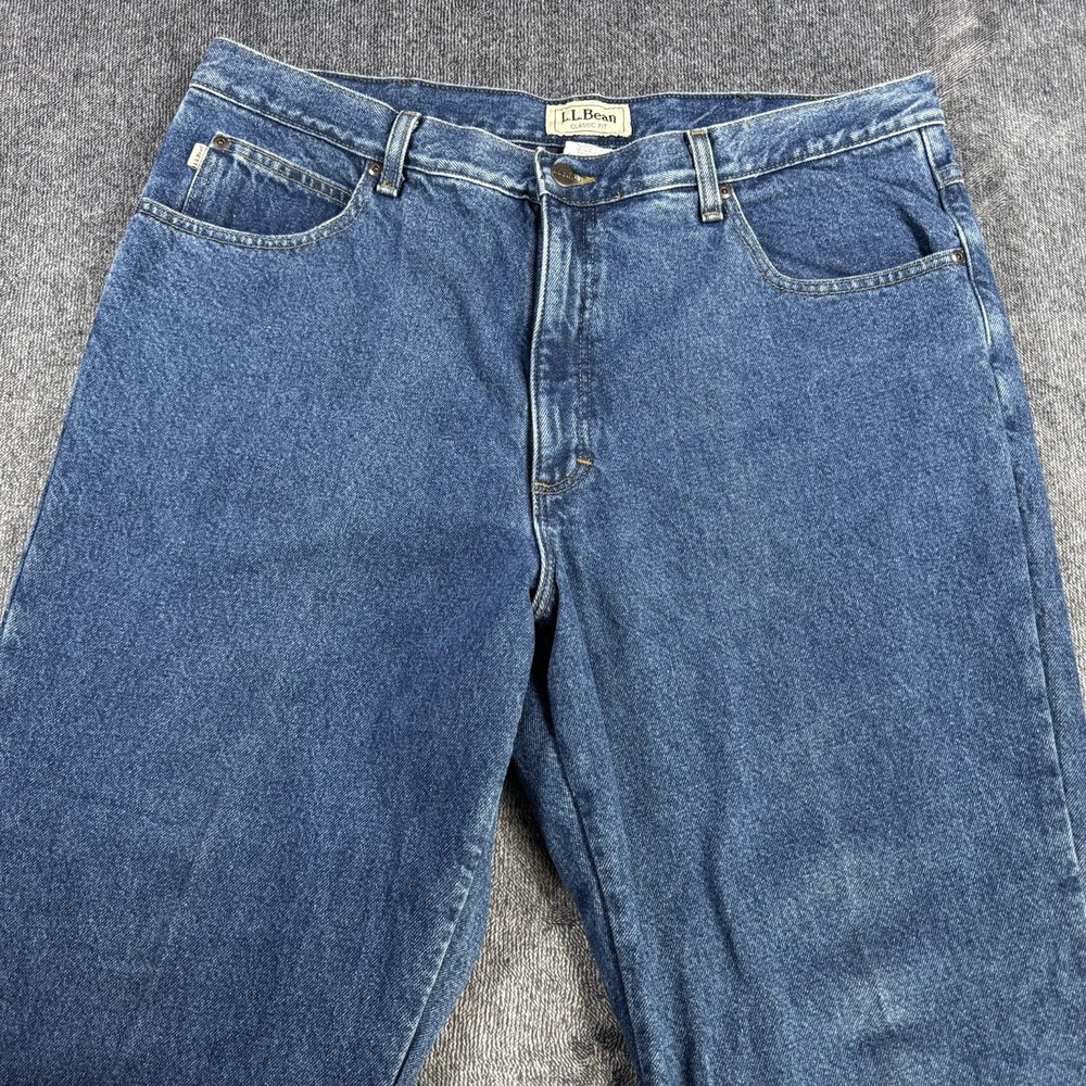L.L. Bean Men's Classic Fit Flannel Lined Jeans 40x29 Blue‎ Cotton Denim - Picture 3 of 16